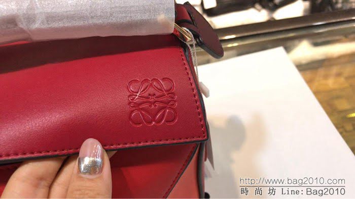 LOEWE羅意威 原單品質 特殊管道貨源 Puzzle手袋 對版顏色拼接 可單肩斜挎  jdl1191